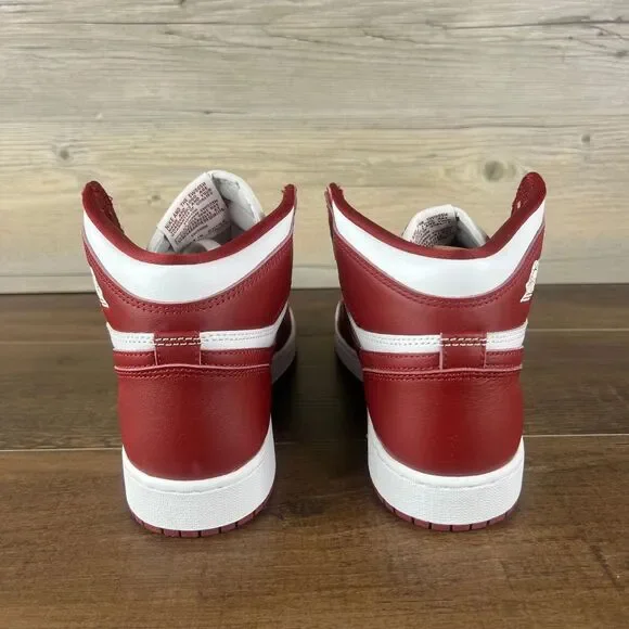 Jordan 1 Retro High OG Artisinal Team Red (GS) Size 6.5Y/8W FD1437-160 New